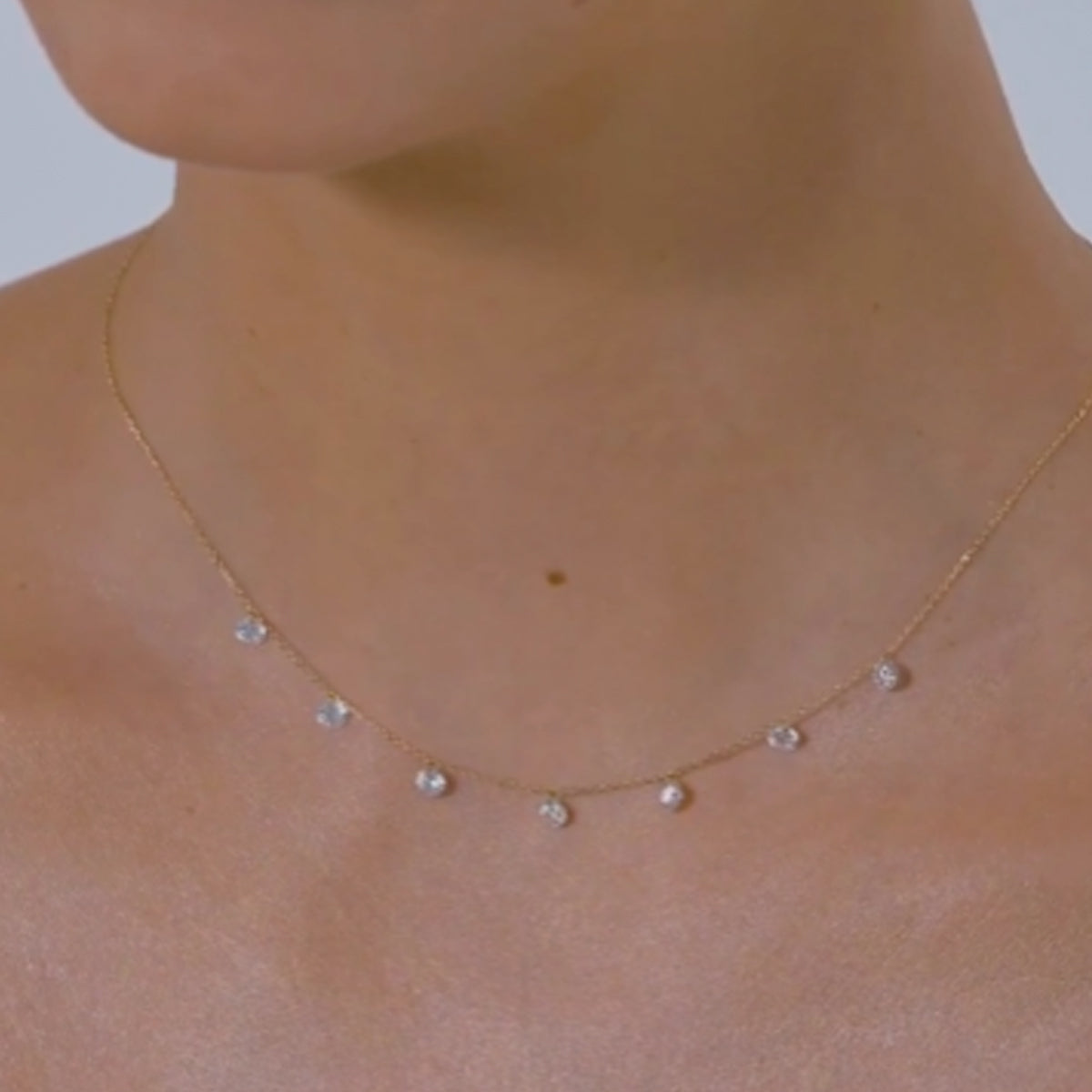 Stainless Steel Rhinestone Pendant Necklace - Elegant 21